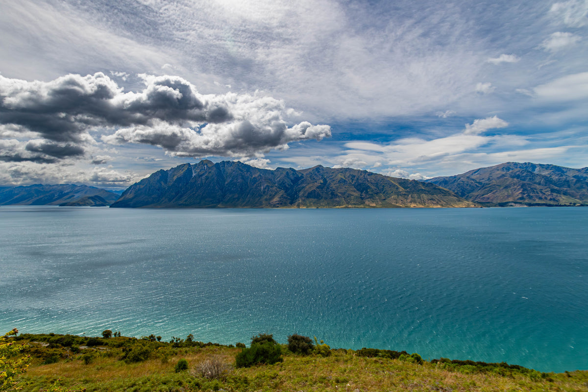 The Expanse: Lake Hāwea